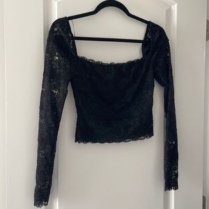 Guess long sleeve date night crop top